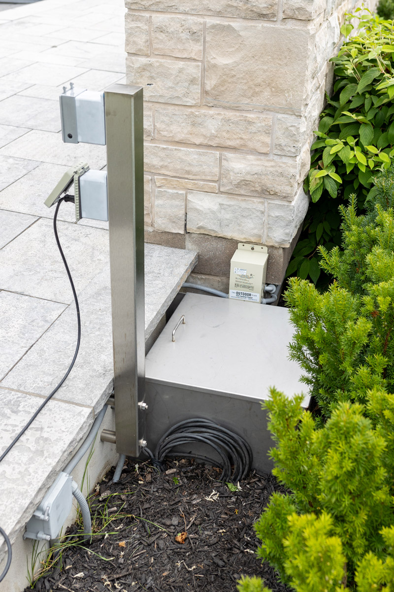 a custom metal pole for electrical outlets